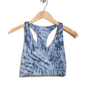 NEW Longline Sports Bra Z by Zella
Blue Zen Eon Print
XS - will fit size 0-2